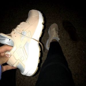 Nike huaraches